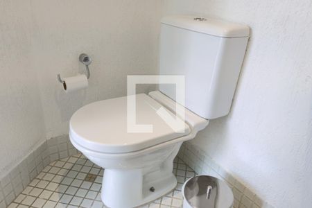 Lavabo de kitnet/studio à venda com 1 quarto, 45m² em Vila Nova Conceição, São Paulo