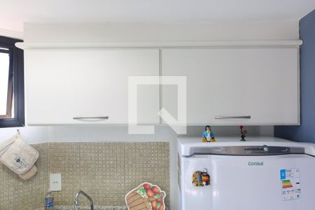 Cozinha de kitnet/studio à venda com 1 quarto, 45m² em Vila Nova Conceição, São Paulo