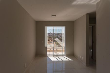 Sala de apartamento para alugar com 2 quartos, 50m² em Jardim do Lago Continuação, Campinas