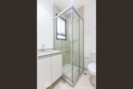 Banheiro  de apartamento à venda com 1 quarto, 50m² em Continental, Osasco