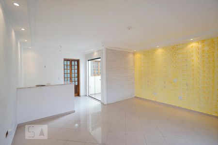 Sala de casa para alugar com 2 quartos, 130m² em Chácara Califórnia, São Paulo
