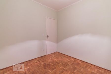 Quarto 01  de casa à venda com 3 quartos, 180m² em Chácara Mafalda, São Paulo