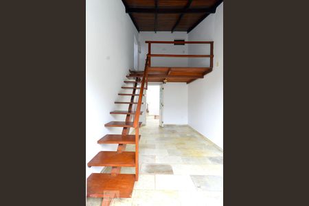 Sala 2 de casa de condomínio para alugar com 2 quartos, 120m² em Roçado, São José