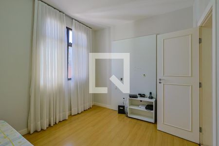 Quarto  de apartamento para alugar com 4 quartos, 240m² em Sion, Belo Horizonte