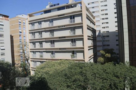 Vista de apartamento à venda com 3 quartos, 140m² em Higienópolis, São Paulo