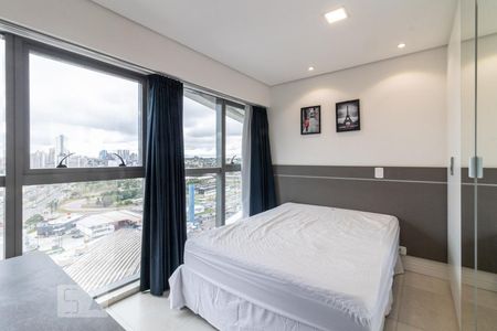 Quarto de kitnet/studio para alugar com 1 quarto, 30m² em Rebouças, Curitiba