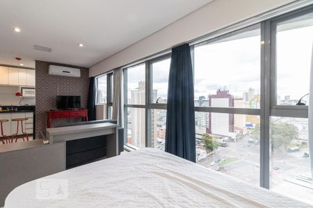 Quarto de kitnet/studio para alugar com 1 quarto, 30m² em Rebouças, Curitiba