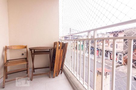 Varanda  de apartamento para alugar com 3 quartos, 74m² em Quitaúna, Osasco