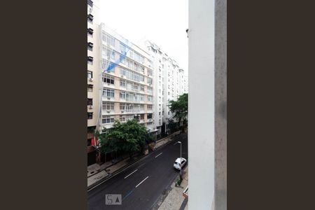 Vista externa da janela da sala de apartamento para alugar com 2 quartos, 70m² em Ipanema, Rio de Janeiro