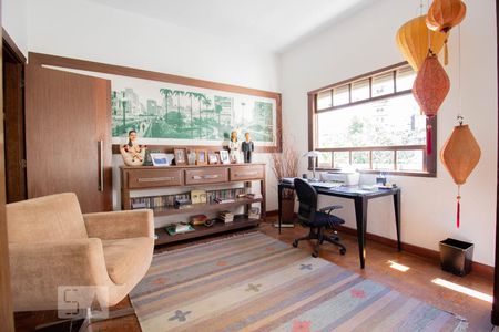Sala de apartamento para alugar com 2 quartos, 135m² em Paraíso, São Paulo