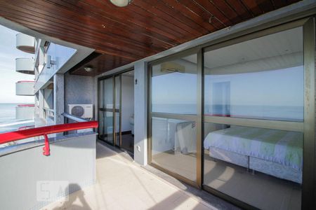 Varanda de apartamento para alugar com 1 quarto, 67m² em Barra da Tijuca, Rio de Janeiro