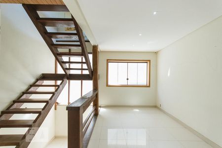 Casa de condomínio à venda com 760m², 3 quartos e 4 vagasHall (Primeiro Andar)