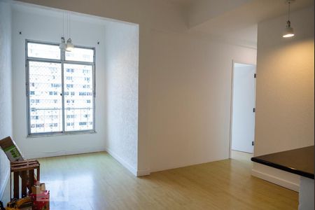 Sala de apartamento à venda com 2 quartos, 70m² em Copacabana, Rio de Janeiro