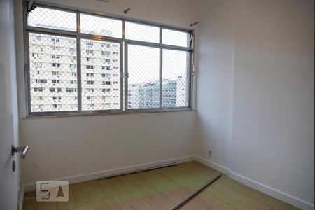 Quarto 2 de apartamento à venda com 2 quartos, 70m² em Copacabana, Rio de Janeiro