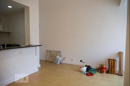 Sala de apartamento à venda com 2 quartos, 70m² em Copacabana, Rio de Janeiro