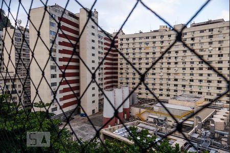 Vista da Sala de apartamento à venda com 2 quartos, 70m² em Copacabana, Rio de Janeiro