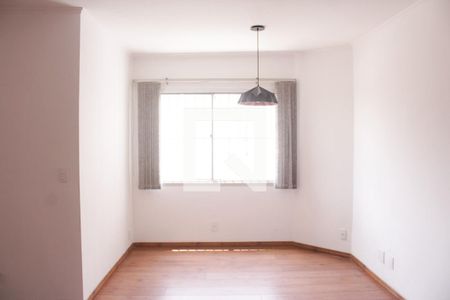 Sala de apartamento para alugar com 2 quartos, 67m² em Vila Anhangüera, São Paulo
