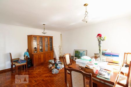 Sala  de casa à venda com 3 quartos, 287m² em Vila Bertioga, São Paulo