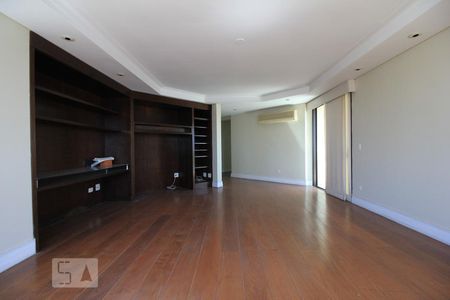 Sala de apartamento para alugar com 4 quartos, 550m² em Real Parque, São Paulo