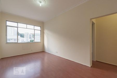 Sala de apartamento para alugar com 2 quartos, 73m² em Botafogo, Rio de Janeiro