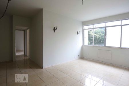 Sala de apartamento à venda com 2 quartos, 77m² em Icaraí, Niterói