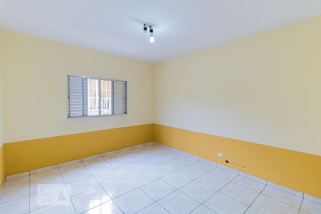Quarto 2 de casa para alugar com 2 quartos, 155m² em Sapopemba, São Paulo
