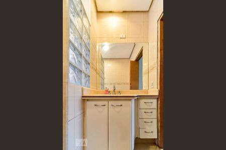 Banheiro da Suíte de casa para alugar com 4 quartos, 360m² em Anchieta, São Bernardo do Campo