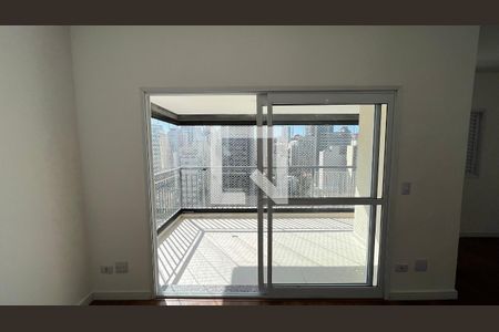 Sala de apartamento à venda com 2 quartos, 92m² em Cerqueira César, São Paulo