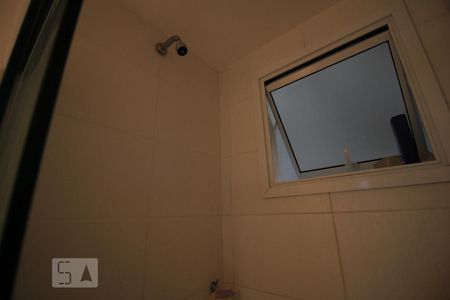 Chuveiro de apartamento para alugar com 3 quartos, 70m² em Jardim Parque Morumbi, São Paulo