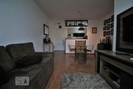 Sala de apartamento para alugar com 3 quartos, 70m² em Jardim Parque Morumbi, São Paulo