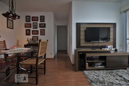 Sala de apartamento para alugar com 3 quartos, 70m² em Jardim Parque Morumbi, São Paulo