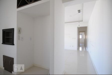 Entrada de apartamento para alugar com 2 quartos, 72m² em Partenon, Porto Alegre