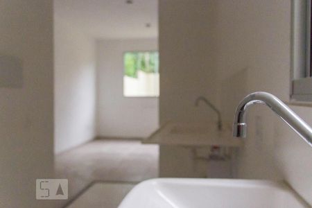 Cozinha e Área de Serviço de apartamento para alugar com 2 quartos, 50m² em Cavalhada, Porto Alegre