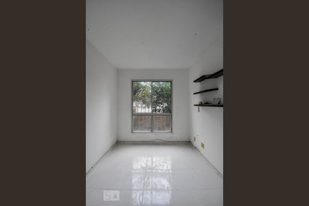 Sala de apartamento para alugar com 2 quartos, 50m² em Vila Inglesa, São Paulo