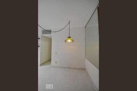 Sala de apartamento para alugar com 2 quartos, 50m² em Vila Inglesa, São Paulo