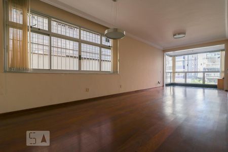 Apartamento à venda com 140m², 3 quartos e 2 vagasSala