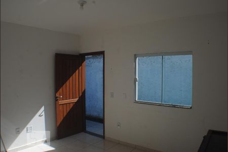 Sala/Cozinha de kitnet/studio para alugar com 1 quarto, 40m² em Vargem do Bom Jesus, Florianópolis