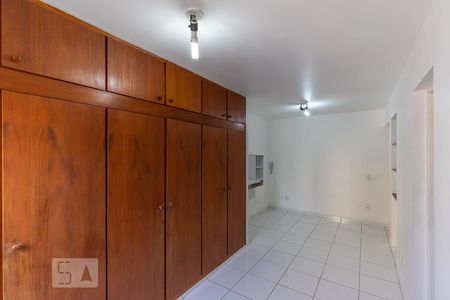 Studio à venda com 50m², 1 quarto e sem vagaQuarto