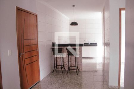 Sala de apartamento para alugar com 2 quartos, 70m² em Setor Leste Universitário, Goiânia