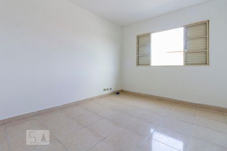 Quarto 1 de casa para alugar com 2 quartos, 74m² em Parque Boturussu, São Paulo