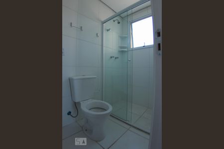 Banheiro de apartamento para alugar com 2 quartos, 50m² em Vila Nova Esperia, Jundiaí