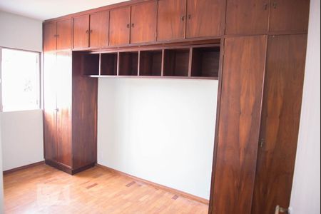 Quarto 1  de casa para alugar com 3 quartos, 130m² em Jardim São Paulo(zona Norte), São Paulo