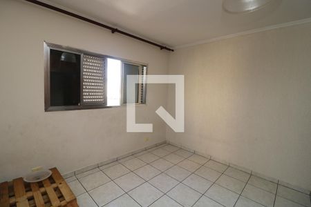 Quarto 2 de casa à venda com 3 quartos, 160m² em Vila Antonieta, São Paulo