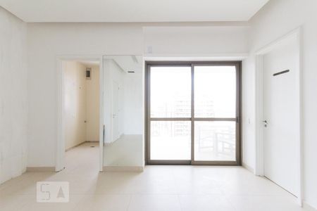 Sala de apartamento para alugar com 2 quartos, 70m² em Barra da Tijuca, Rio de Janeiro