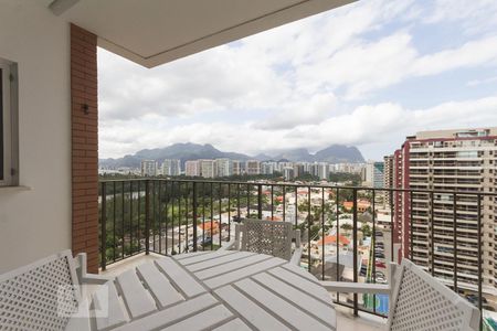 Varanda de apartamento para alugar com 2 quartos, 70m² em Barra da Tijuca, Rio de Janeiro