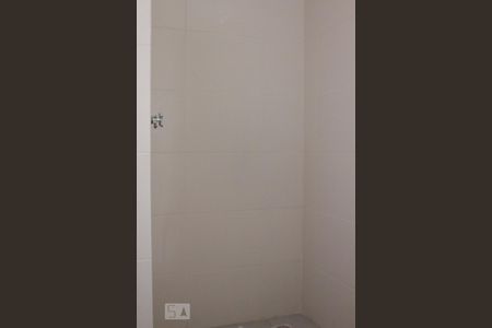 Banheiro Suíte de apartamento à venda com 2 quartos, 74m² em Menino Deus, Porto Alegre