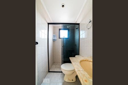 Banheiro de apartamento para alugar com 2 quartos, 60m² em Vila Mazzei, São Paulo