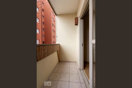 Sacada de apartamento para alugar com 3 quartos, 72m² em Piratininga, Osasco