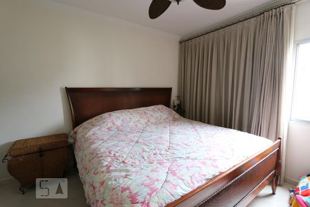 suite de apartamento à venda com 3 quartos, 215m² em Vila Morumbi, São Paulo