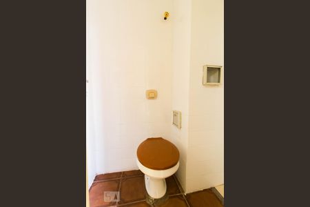 Apartamento para alugar com 126m², 3 quartos e 1 vaga Apartamento para alugar com 126m², 3 quartos e 1 vagaBanheiro de Serviço